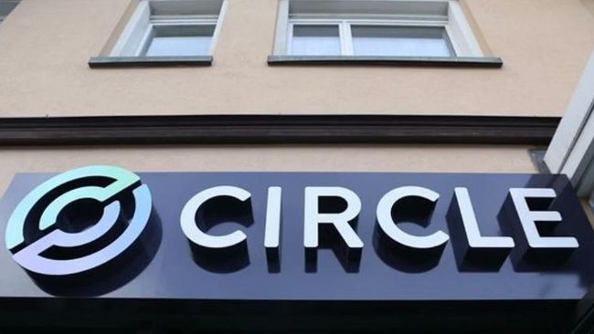 USDC обошел USDT по объему транзакций — Крипто Новости