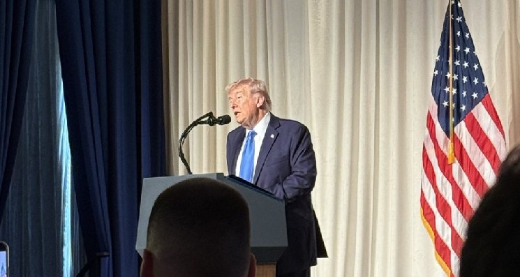 Настал долгожданный день! Дональд Трамп выступил на саммите по криптовалютам! Вот подробности — Крипто Новости