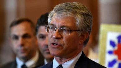 Нью-йоркский конгрессмен предложил облагать налогом все криптотранзакции — Крипто Новости