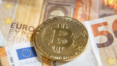 Биткоин и евро усиливаются против доллара на фоне распродажи акций и облигаций — Крипто Новости