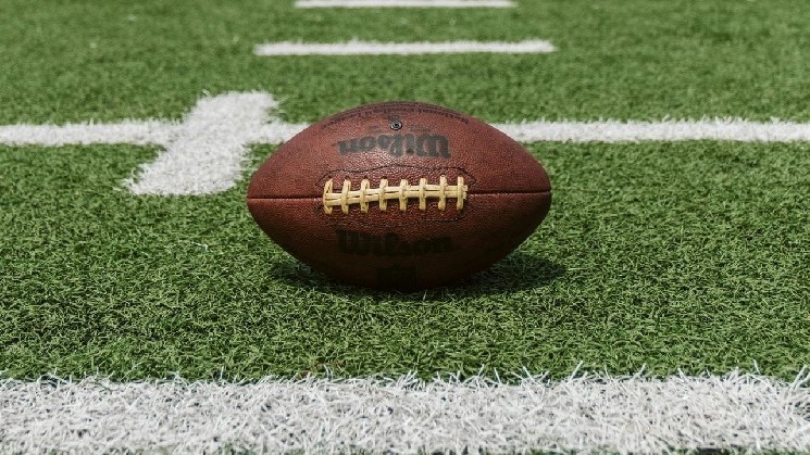 НФЛ возвращается на DraftKings и FanDuel, но по-прежнему избегает рынков прогнозов — Крипто Новости